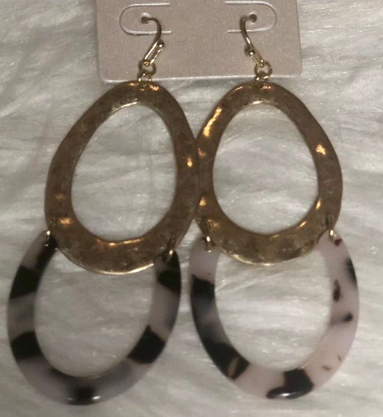 Link Acrylic & Metal Ovals